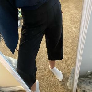 Lululemon Cropped Yoga Pants